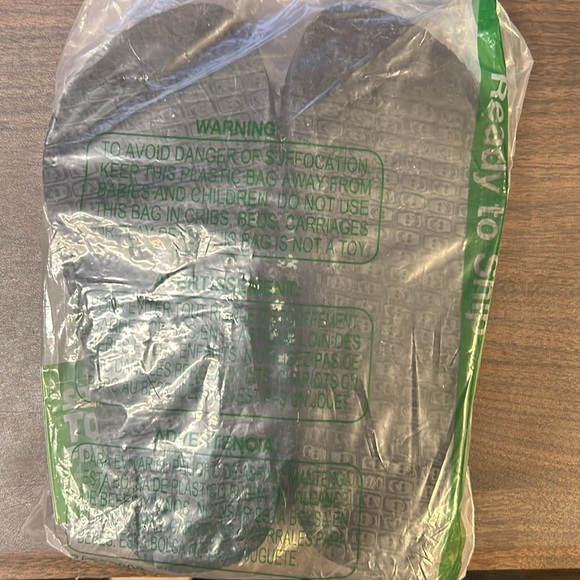 Sanuk Women's Sling ST Midform Microfloral Shoe in Black - Picture 3 of 4